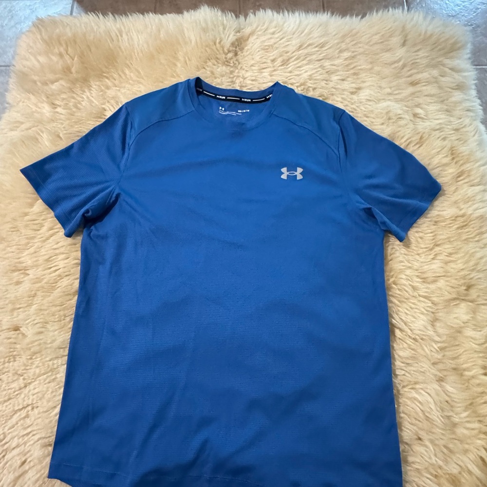 Under Armour Men's Blue T-Shirt